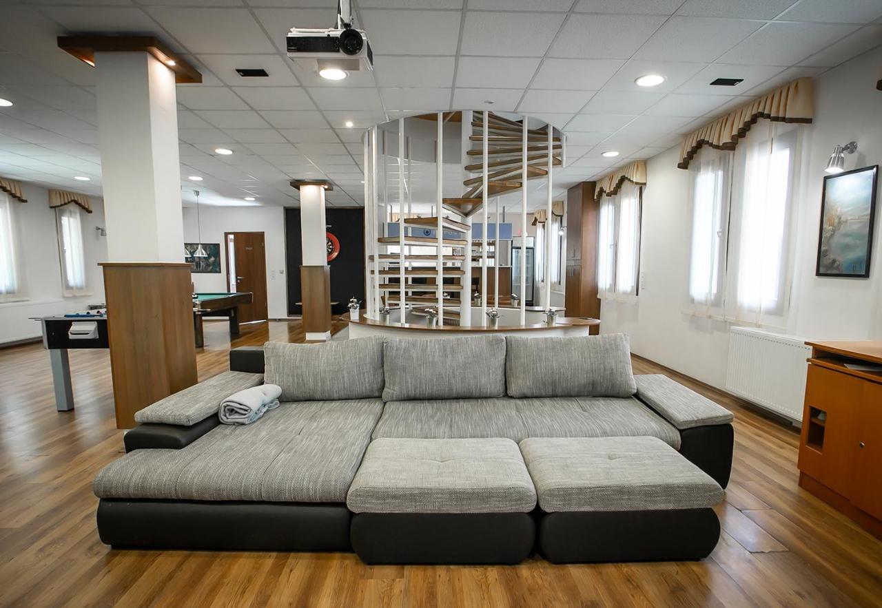 Forras Vendeghaz Villa Dunaegyhaza Buitenkant foto