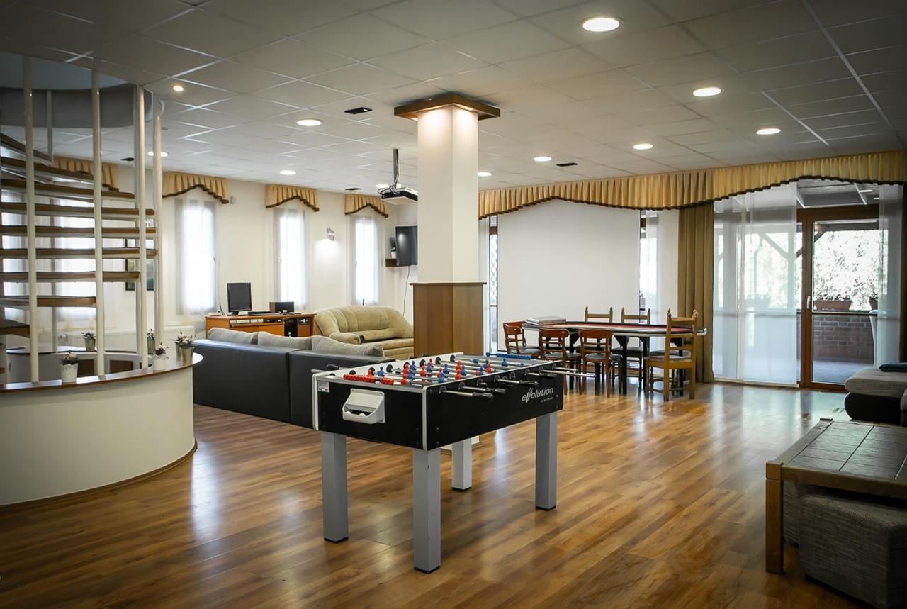 Forras Vendeghaz Villa Dunaegyhaza Buitenkant foto