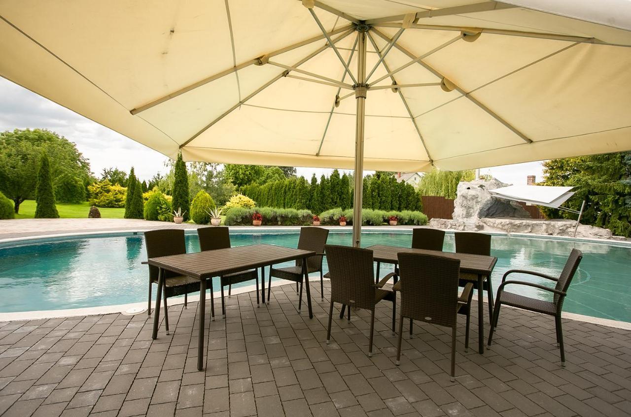 Forras Vendeghaz Villa Dunaegyhaza Buitenkant foto